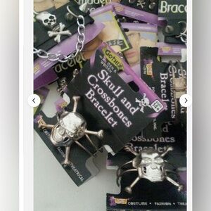 Skull and Crossbones Bracelet NEW